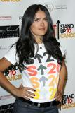 th_84447_SalmaHayek_0908StandUpToCancer_01_122_101lo.jpg