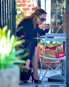 http://img220.imagevenue.com/loc1078/th_693951503_Olivia_Wilde_At_a_cafe_in_Westwood2_122_1078lo.jpg