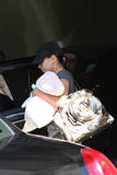 th_52486_Preppie_-_Eva_Longoria_at_LAX_Airport_-_August_6_2009_947_122_240lo.jpg