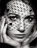 th_21856_BlakeLively_816_122_486lo.jpg