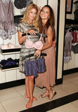 th_83747_Celebutopia-Doutzen_Kroes_and_Adriana_Lima_attend_Launch_of_Supermodel_Obsessions-02_122_488lo.jpg