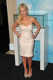 th_01407_celebrity_paradise.com_TheElder_BrittanySnow37_122_764lo.jpg