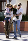 th_42910_Cindy_Crawford_Celebrity_City_Mix_812080_122_85lo.jpg