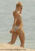 Mena Suvari bikini pics