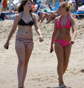 Two Sexy Teens Strolling Along the Shore-q30wjaejg7.jpg