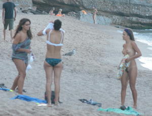 Beach Candid Voyeur Spy of Teens on Nude Beach -24jqbn7ws1.jpg