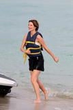 http://img220.imagevenue.com/loc812/th_82355_MischaBarton_OnthebeachinMiami_A0007_122_812lo.jpg